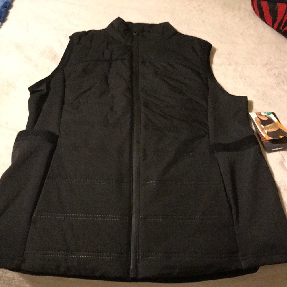 NWT Black Quilted Vest by Avia
